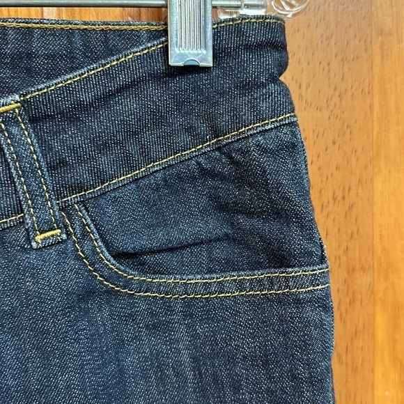 Boden Cropped Denim Cotton/Lycra Red/Green Stitching Accents Jeans 12R - Picture 3 of 13